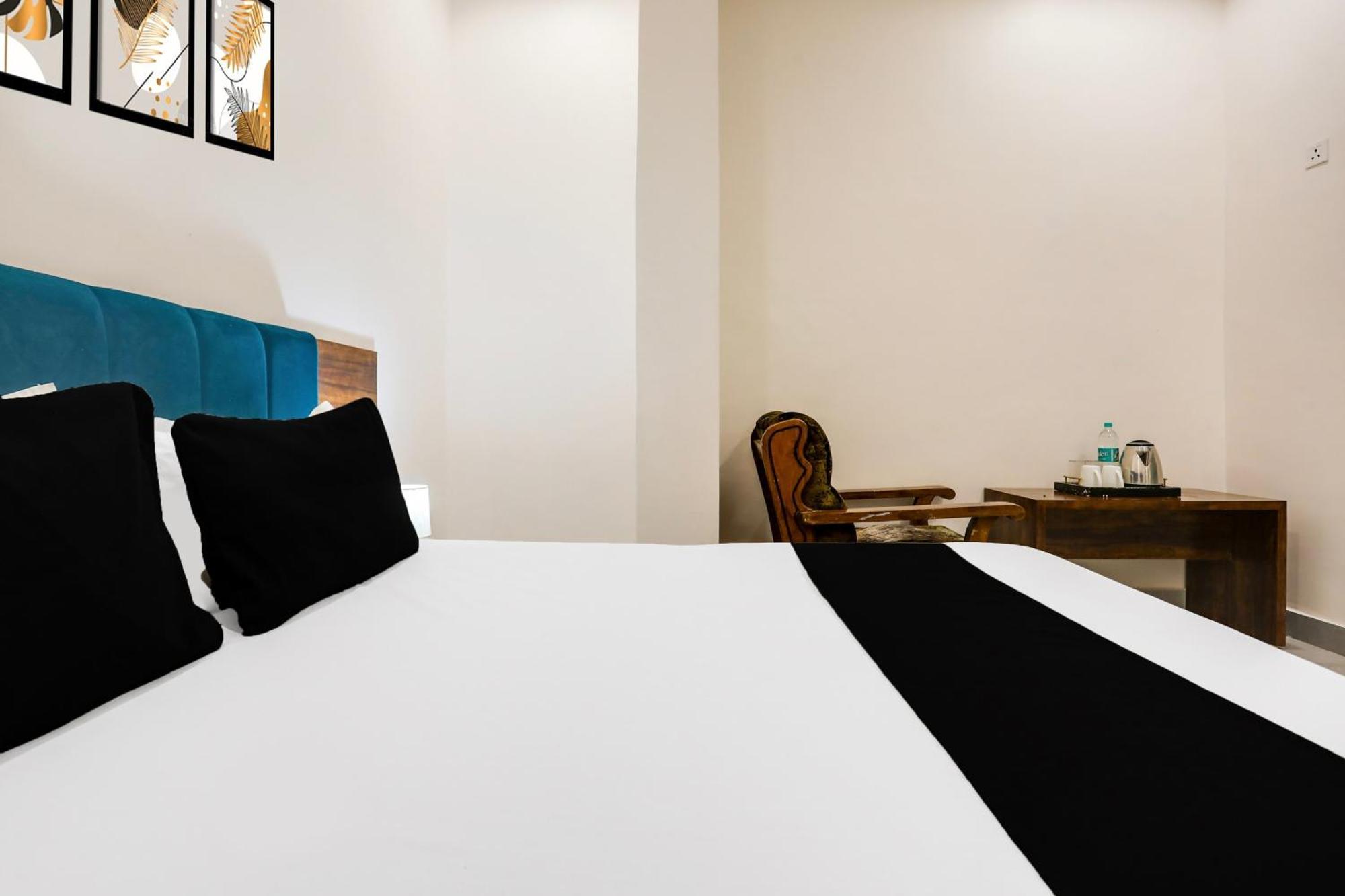 Super Hotel O Kota Near Railway Station Formerly Aagam Inn Tirath Екстериор снимка