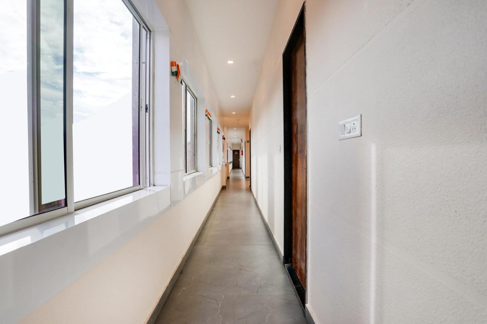 Super Hotel O Kota Near Railway Station Formerly Aagam Inn Tirath Екстериор снимка