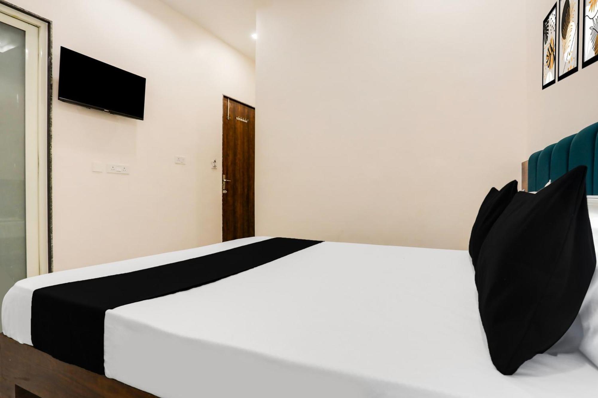Super Hotel O Kota Near Railway Station Formerly Aagam Inn Tirath Екстериор снимка
